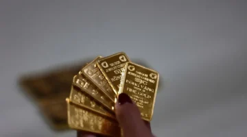 انهيار حاد في أسعار الذهب لدى شركة SJC بواقع 11 مليون دونغ